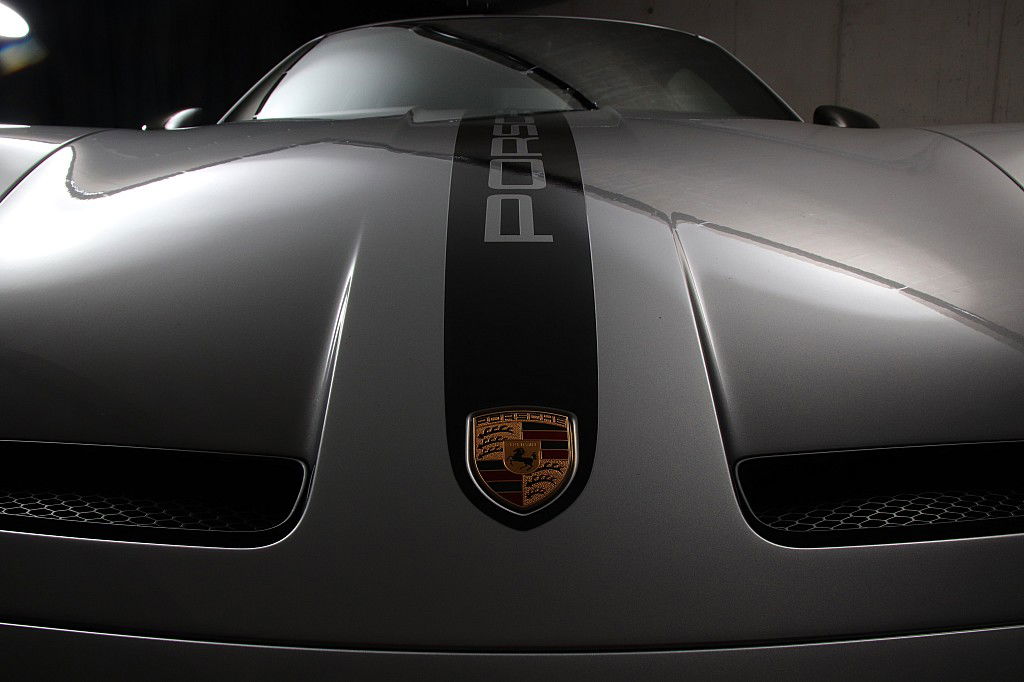 Porsche 992 GT3 Touring