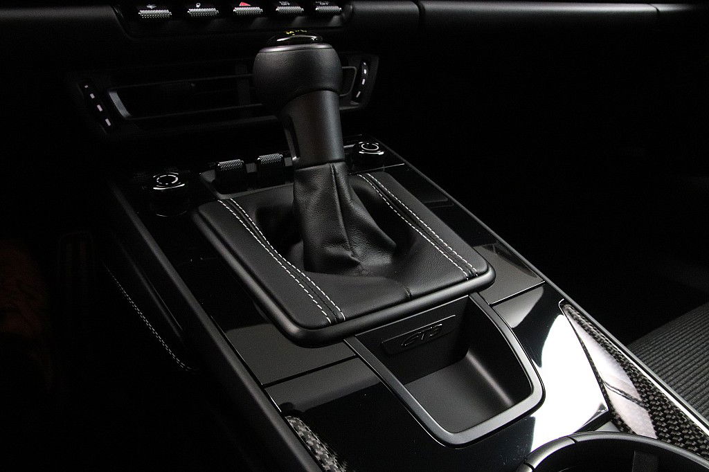 Porsche 992 GT3 Touring