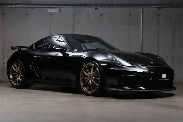Porsche 981 Cayman GT4