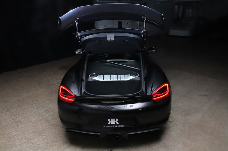 Porsche 981 Cayman GT4