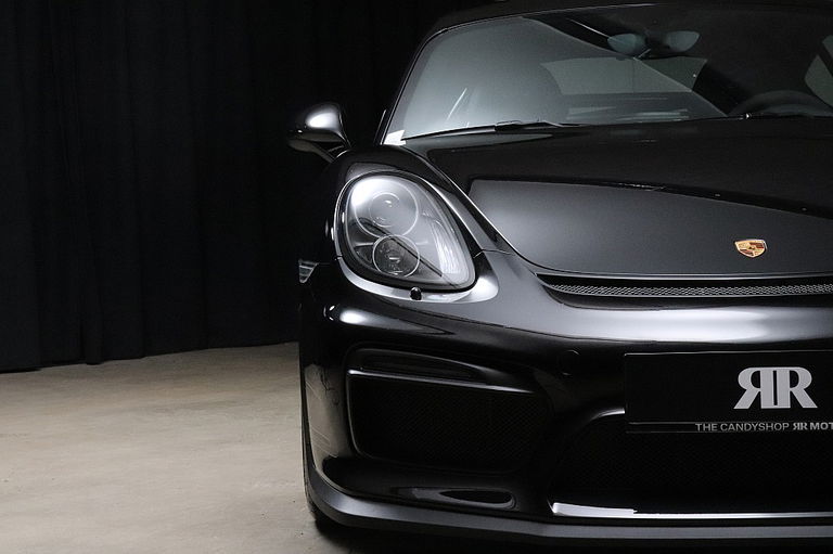 Porsche 981 Cayman GT4