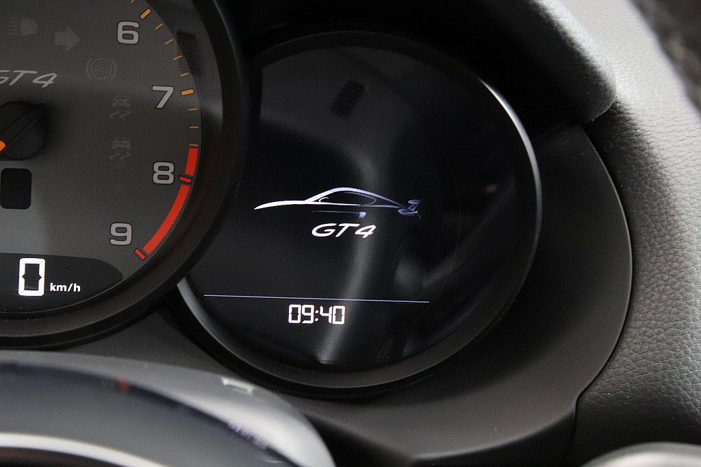 Porsche 981 Cayman GT4