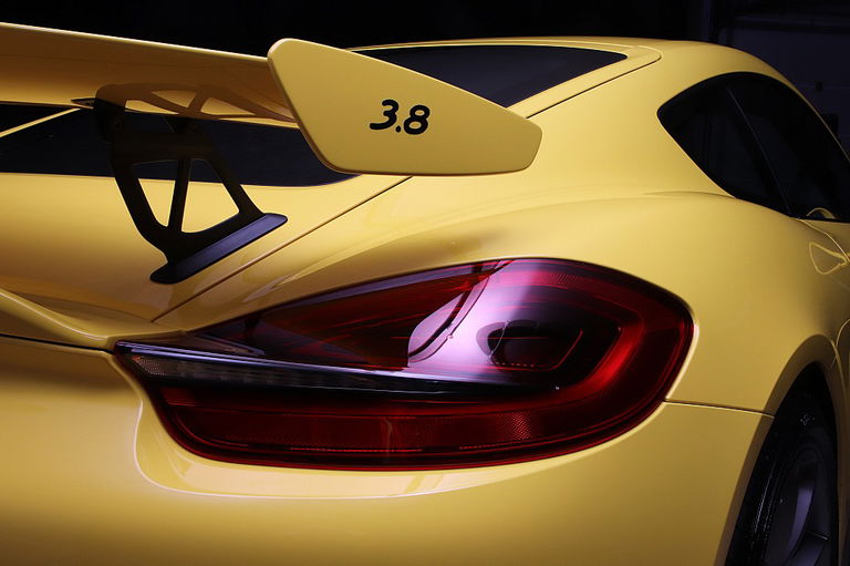 Porsche 981 Cayman GT4