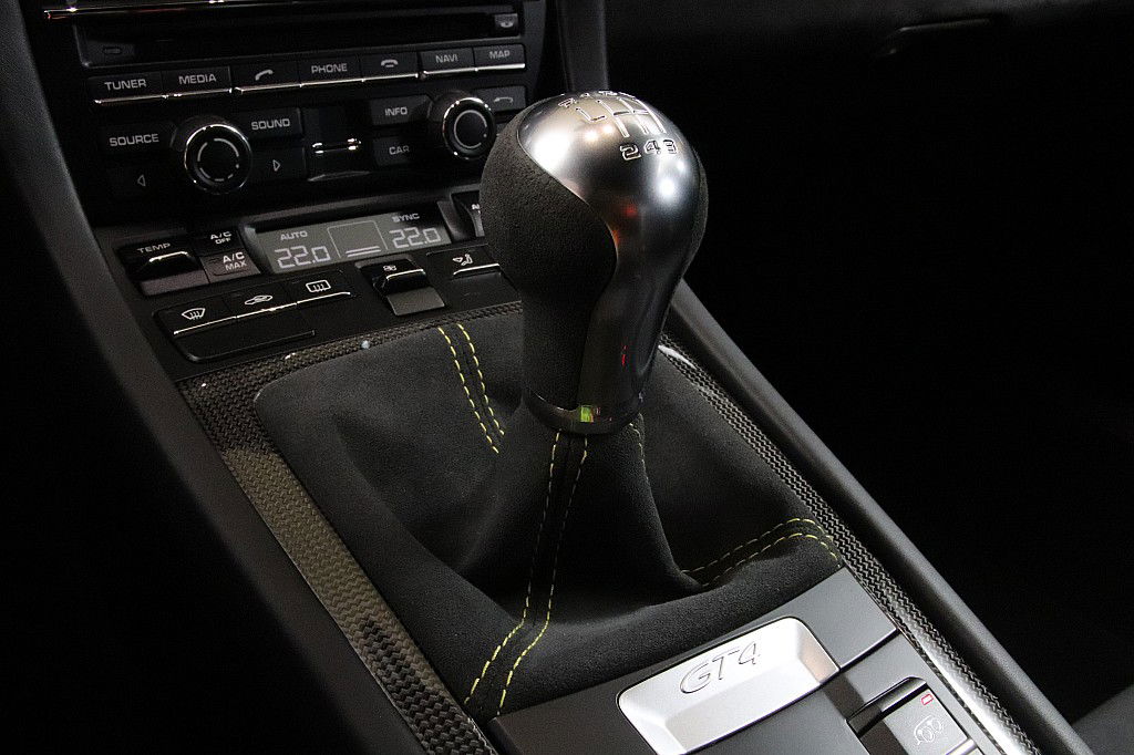 Porsche 981 Cayman GT4