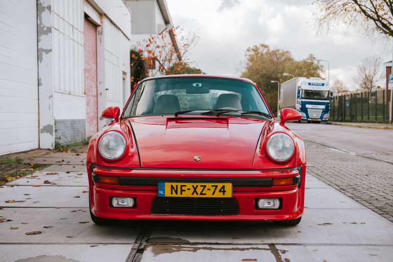 Porsche 911 Turbo 3.3
