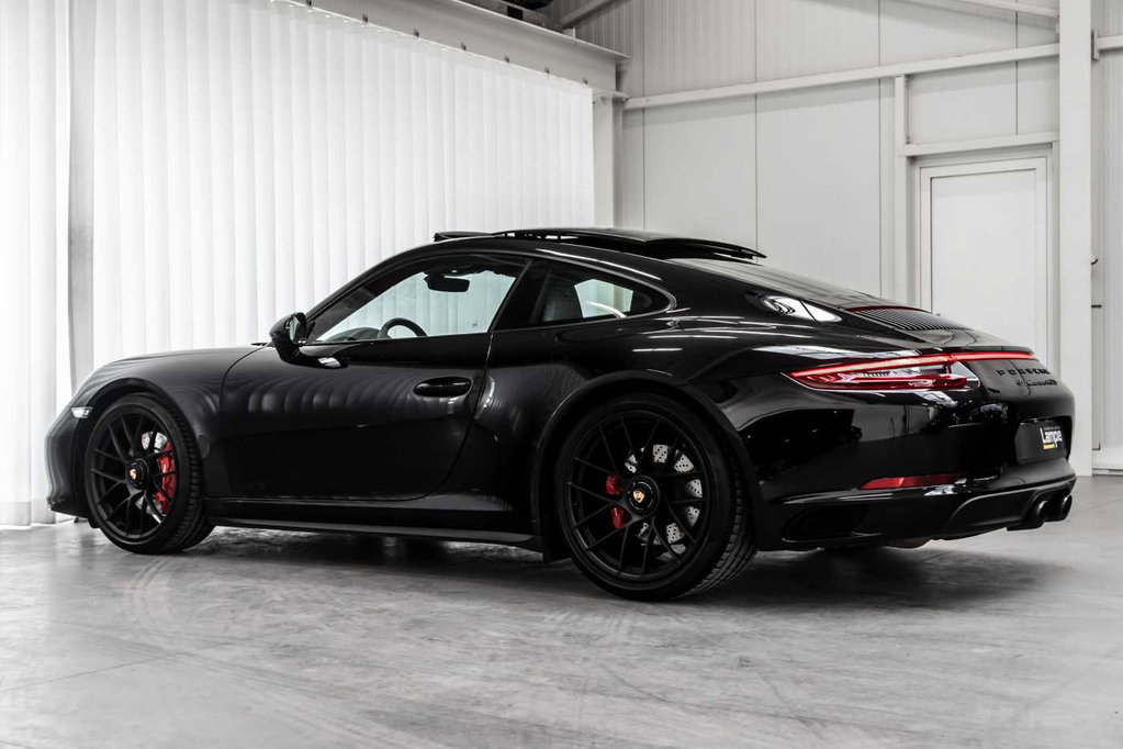 Porsche 991.2 Carrera 4 GTS