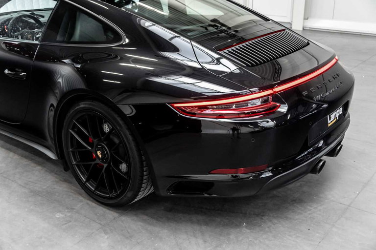 Porsche 991.2 Carrera 4 GTS