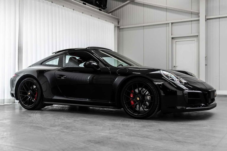 Porsche 991.2 Carrera 4 GTS