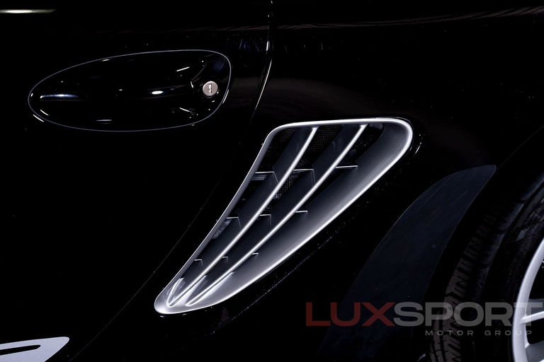 Porsche 987 Cayman R