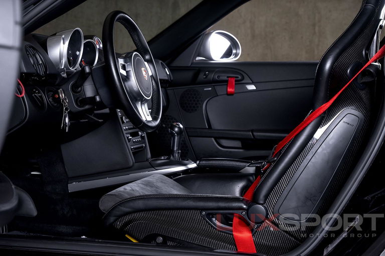 Porsche 987 Cayman R