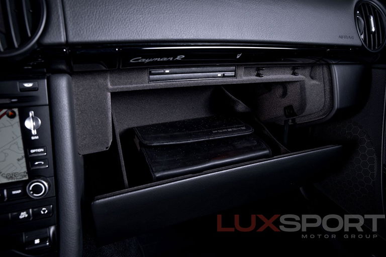 Porsche 987 Cayman R