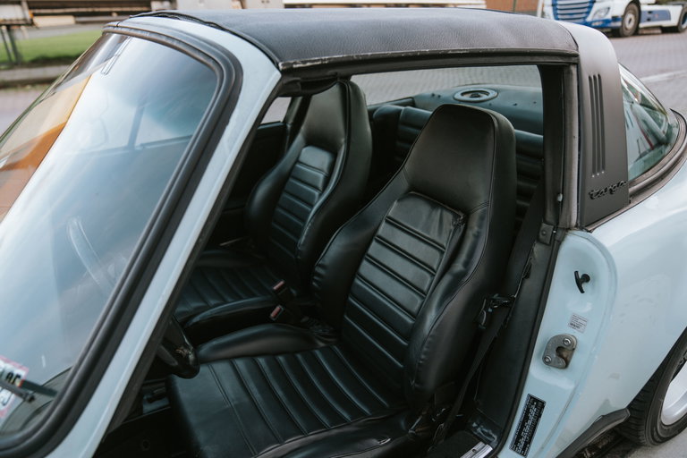 Porsche 911 Carrera 3.2 (US)