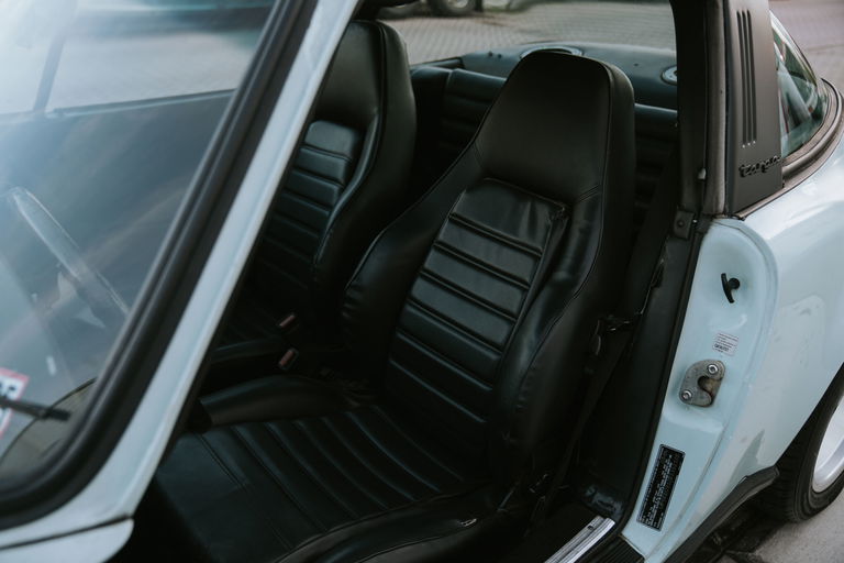 Porsche 911 Carrera 3.2 (US)