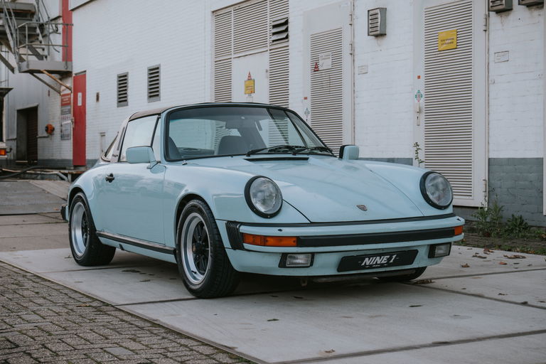 Porsche 911 Carrera 3.2 (US)