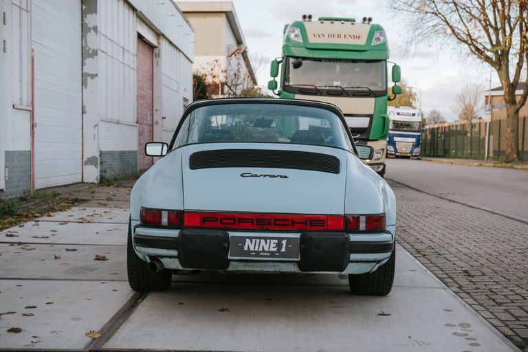 Porsche 911 Carrera 3.2 (US)