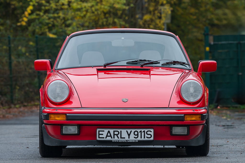 Porsche 911 Carrera 3.2