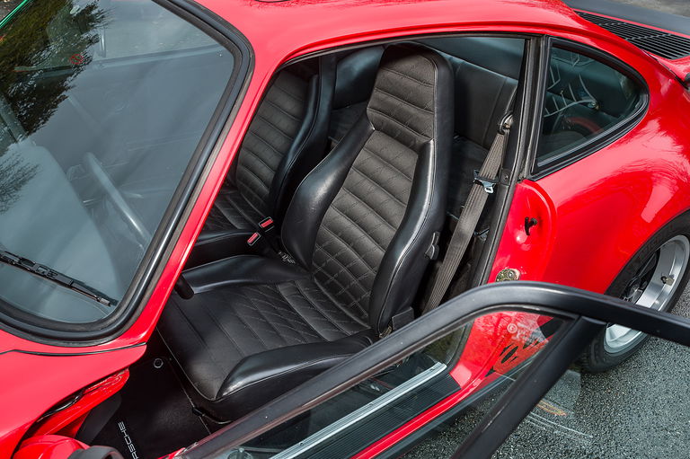 Porsche 911 Carrera 3.2