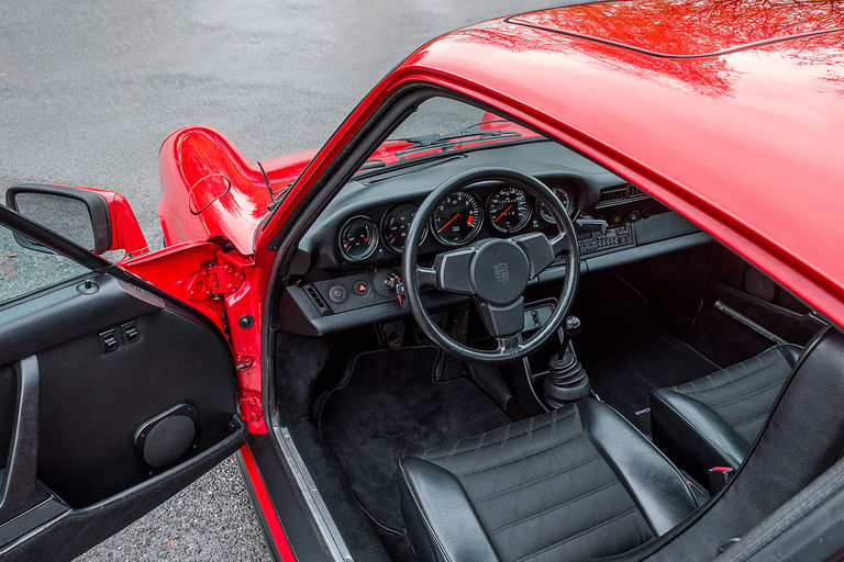 Porsche 911 Carrera 3.2