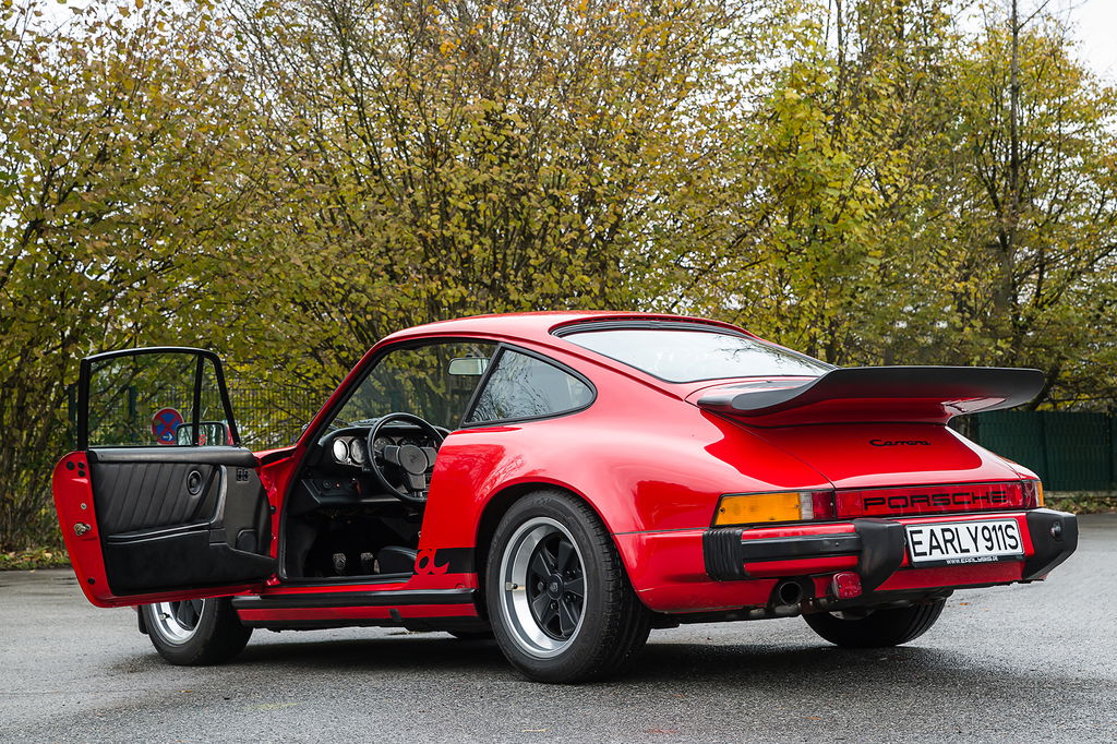 Porsche 911 Carrera 3.2