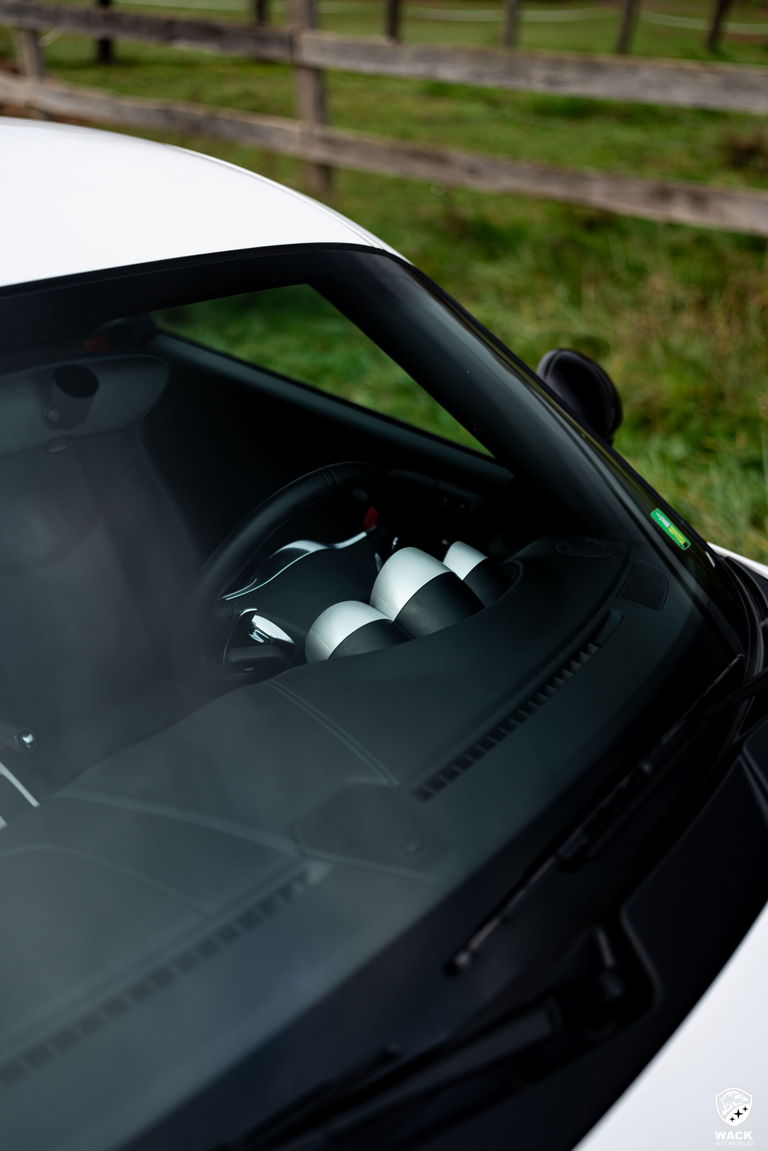 Porsche 987 Cayman R