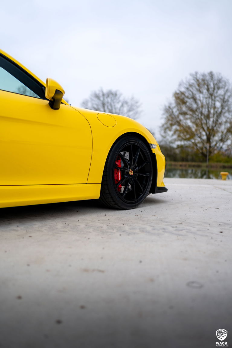 Porsche 981 Cayman GT4