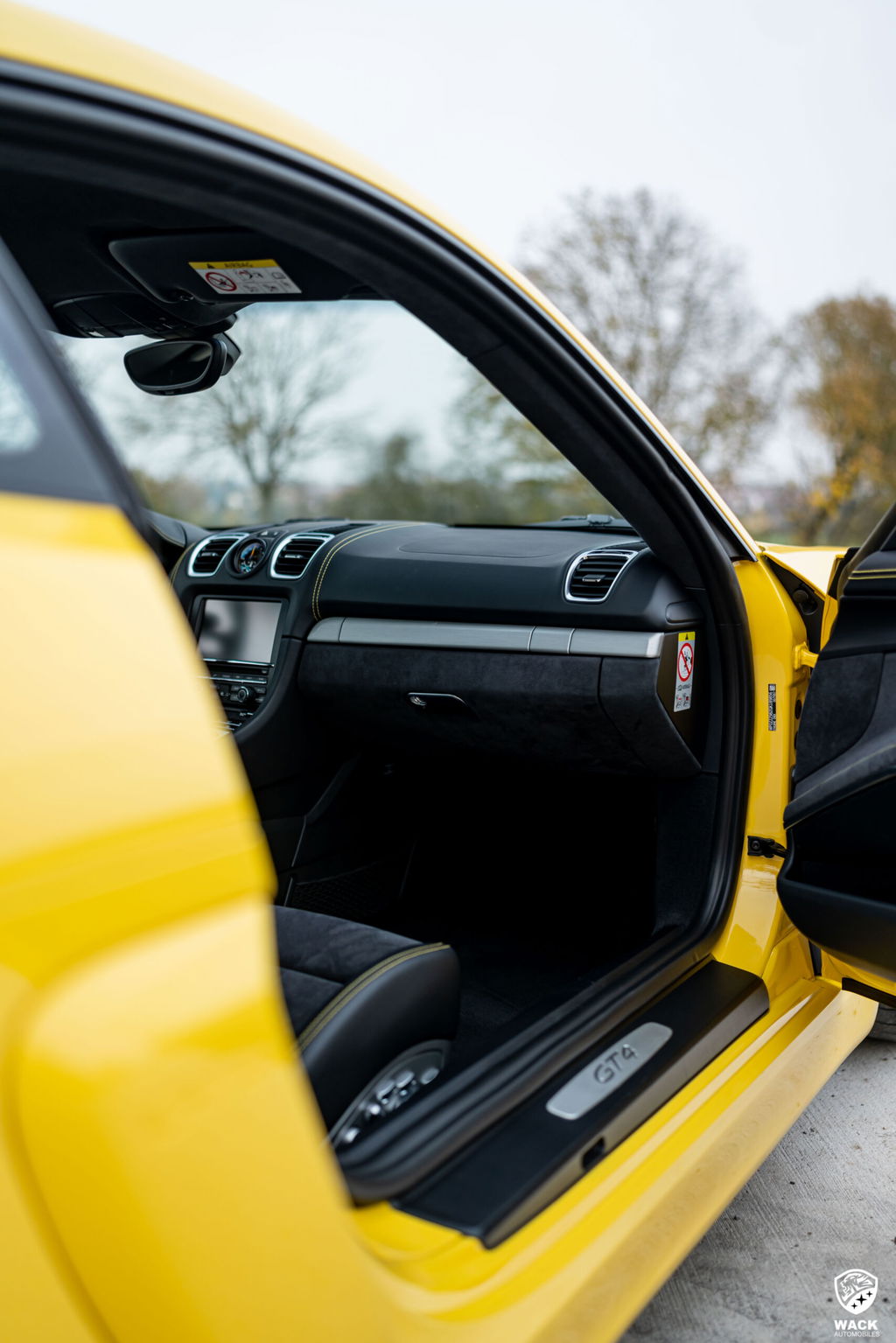 Porsche 981 Cayman GT4