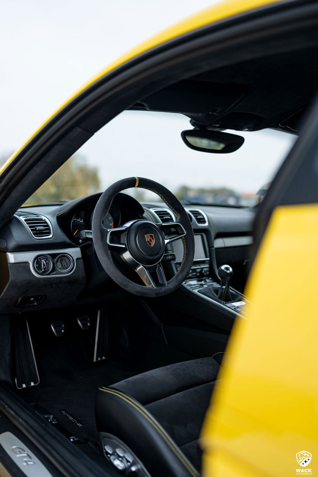 Porsche 981 Cayman GT4