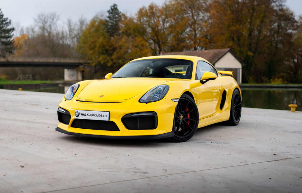 Porsche 981 Cayman GT4