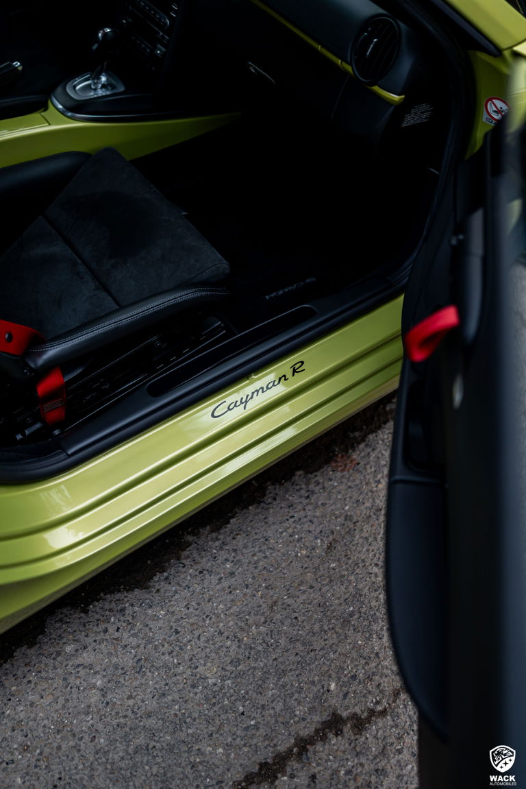 Porsche 987 Cayman R