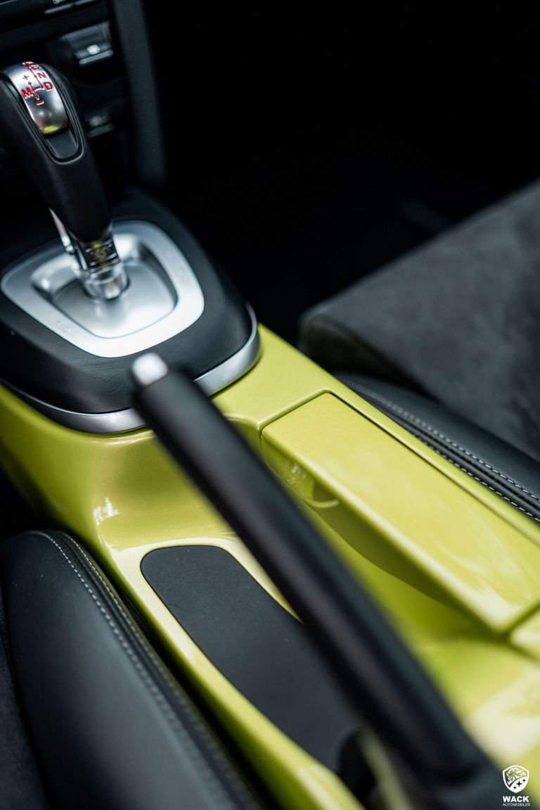 Porsche 987 Cayman R