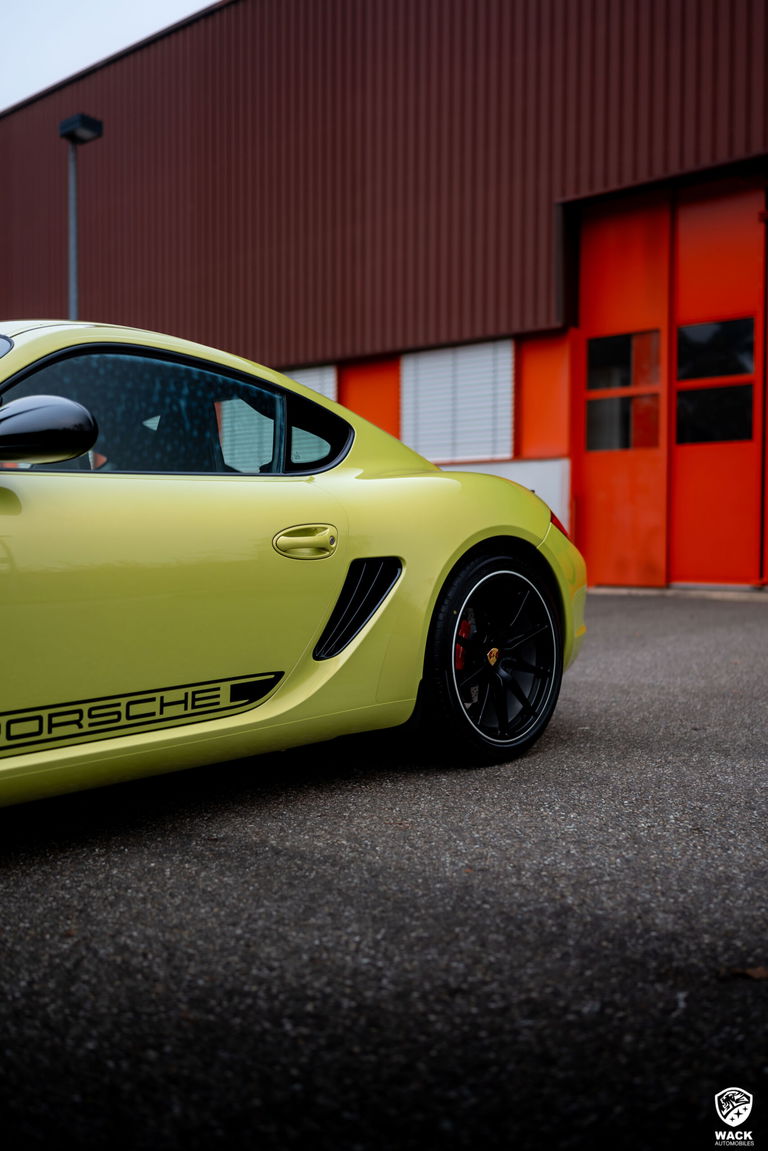 Porsche 987 Cayman R