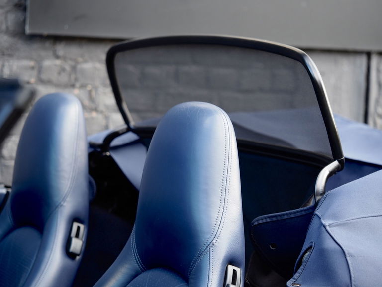 Porsche 993 Carrera 4