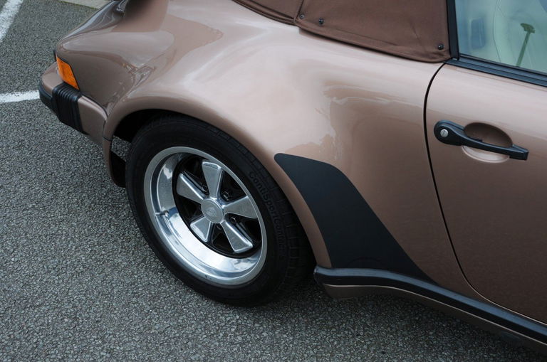 Porsche 911 Turbo 3.3