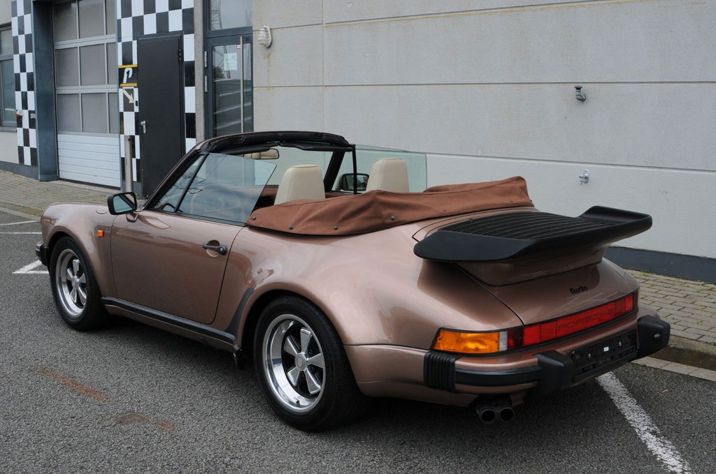 Porsche 911 Turbo 3.3