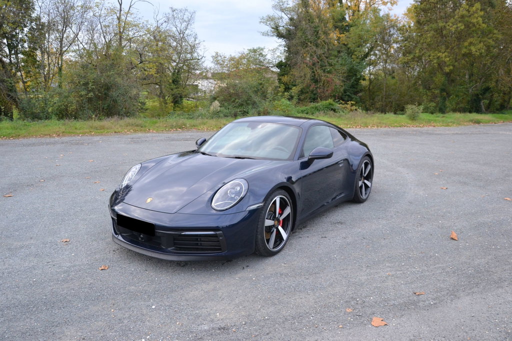 Porsche 992 Carrera 4S