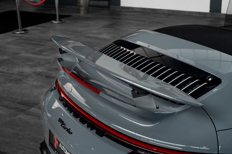 Porsche 992 Turbo