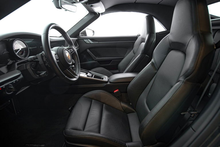 Porsche 992 Carrera S