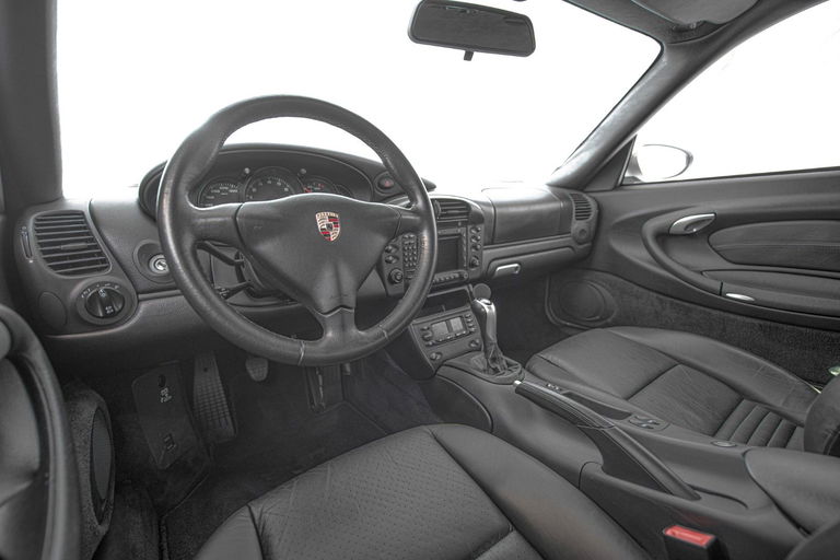 Porsche 996 Carrera