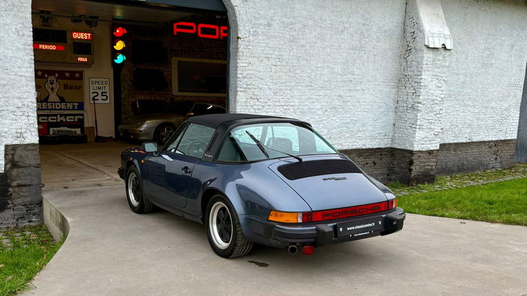Porsche 911 SC