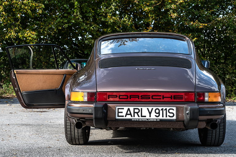 Porsche 911 Carrera 2,7
