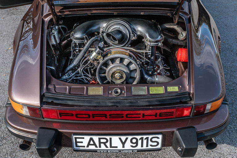 Porsche 911 Carrera 2,7