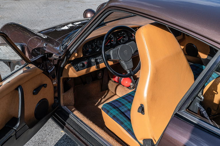 Porsche 911 Carrera 2,7