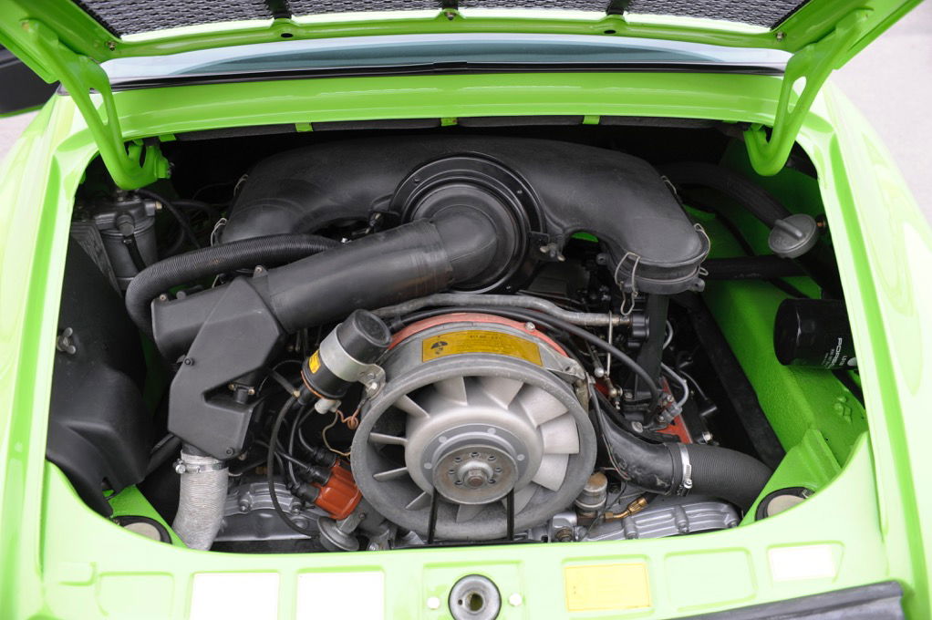 Porsche 911 Carrera 2.7