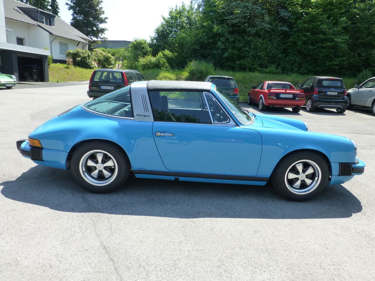 Porsche 911 Carrera 2,7