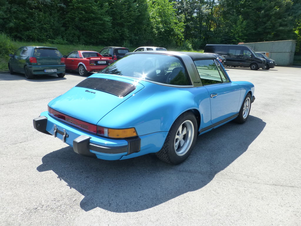 Porsche 911 Carrera 2,7