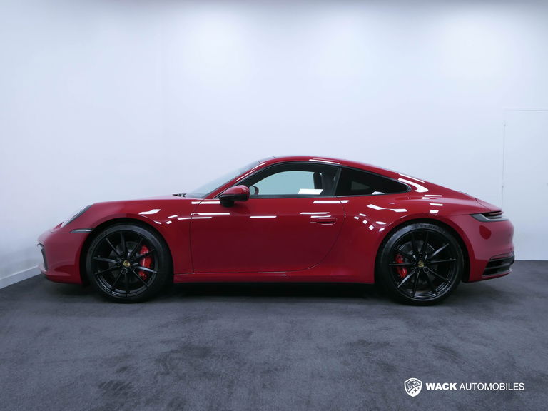 Porsche 992 Carrera 4S