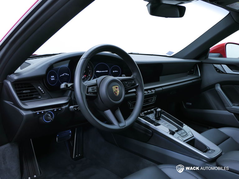 Porsche 992 Carrera 4S