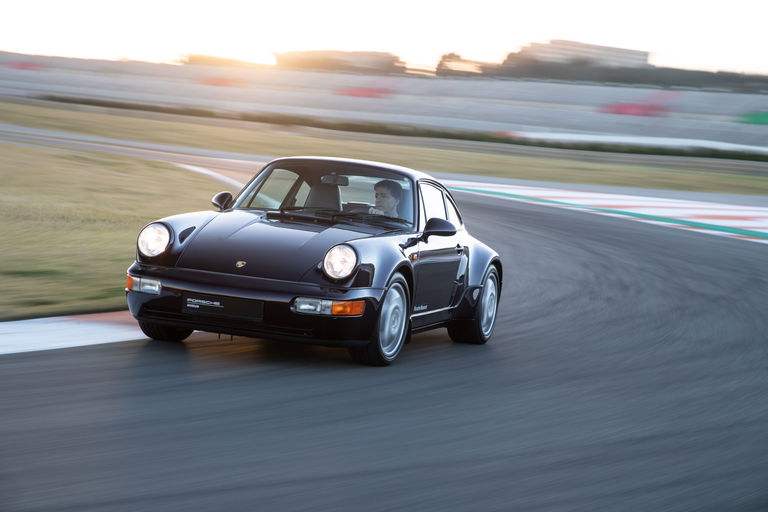 Porsche 964 portrait – Facts & Specifications