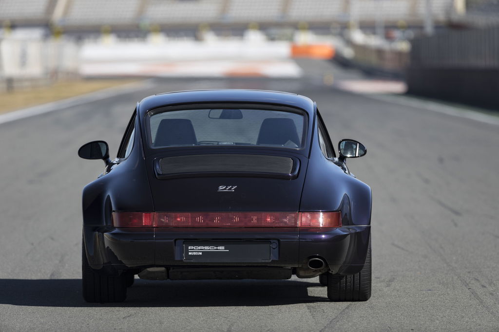 Porsche 964 portrait – Facts & Specifications
