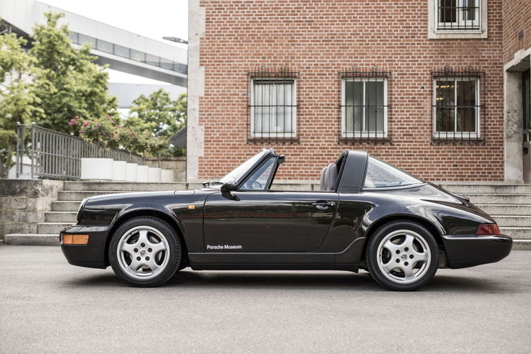 Porsche 964 portrait – Facts & Specifications